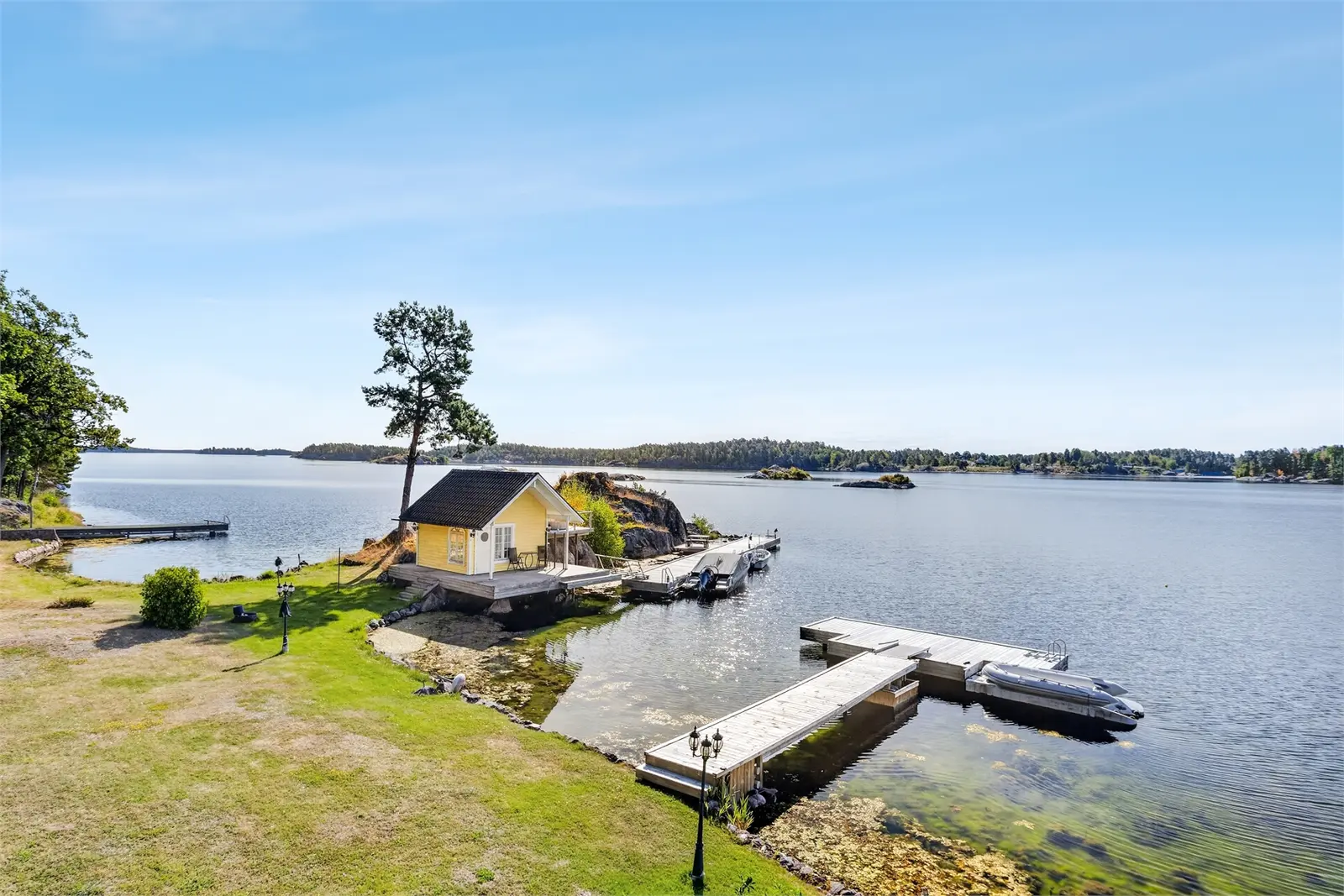 Bild 1 av 6 på Lövvik Sillklabben 1
