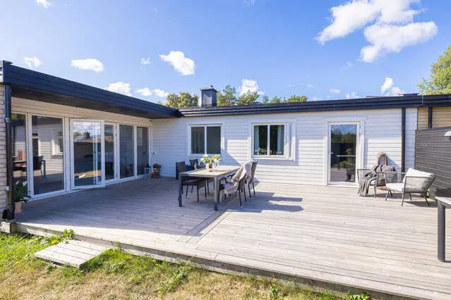 Bild 1 av 21 på Lohäradsvägen 7