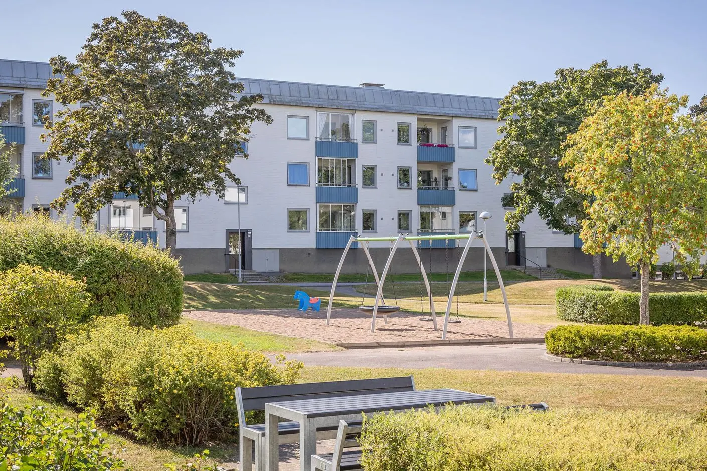 Image 1 of 1 of Lillgårdsgatan 18