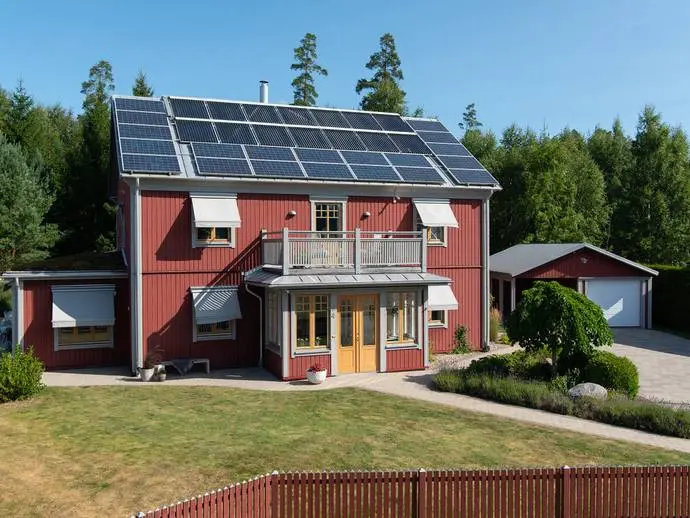 Image 1 of 21 of Jupitervägen 94