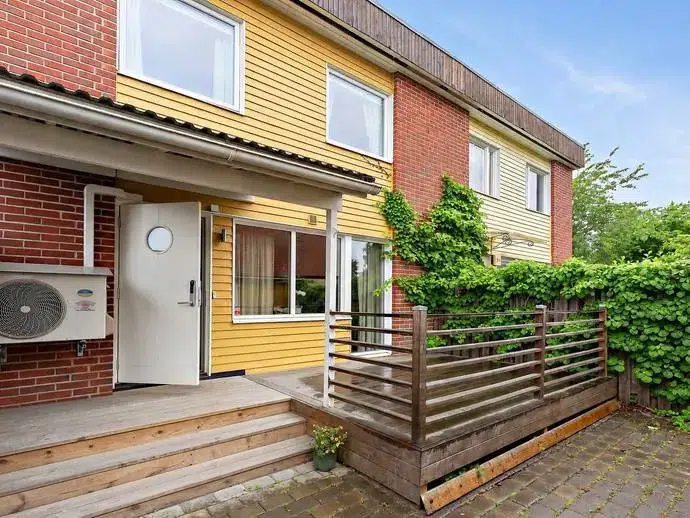 Semi-detached/terraced