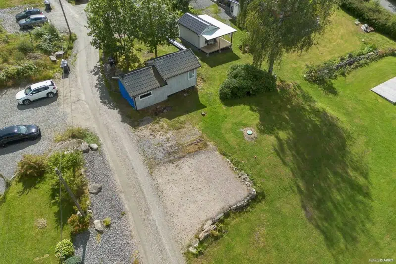 Land / plot