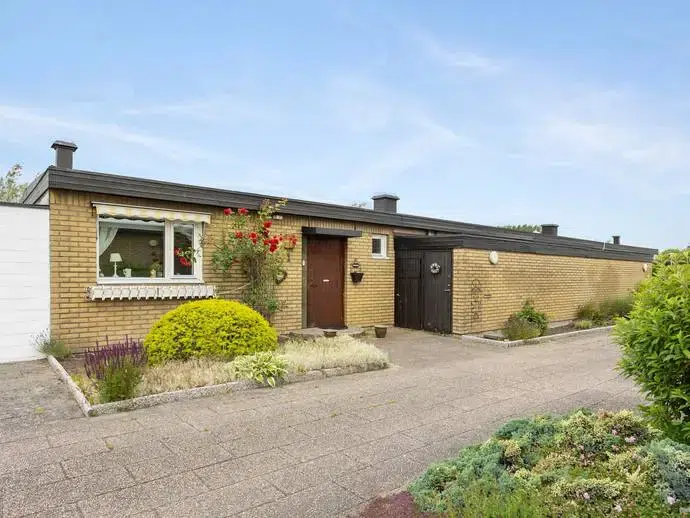 Semi-detached/terraced