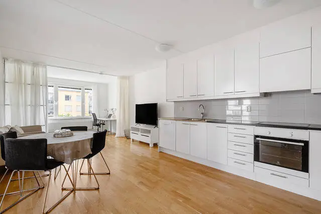 Bild 1 av 18 på Majorsvägen 18