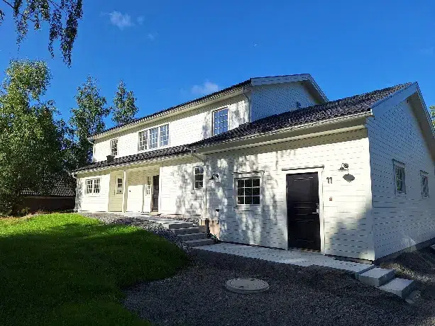 House, 7 rooms, 237 m² in Tullinge Villastad