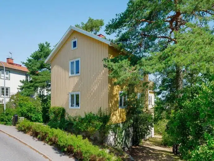 Villa, 7 rum, 150 m²