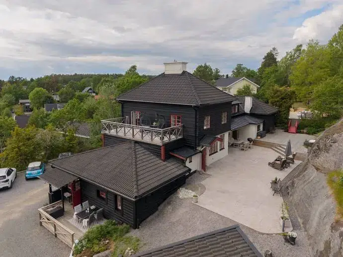 Villa, 277 m²