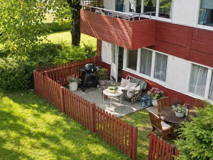 Image 1 of 18 of Ljuskärrsvägen 13