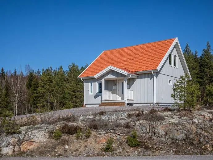 Bild 1 av 16 på Tallhöjdsvägen 9