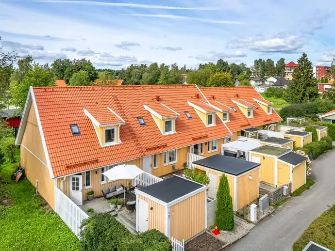 Bild 1 av 20 på Gustavsborgsvägen 1