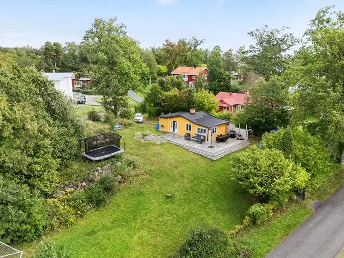 Image 1 of 20 of Fasanvägen 12