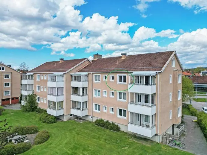 Bild 1 av 14 på Södra Ringvägen 61A