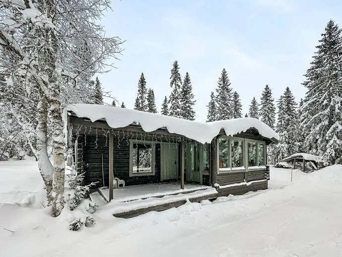Image 1 of 20 of Tjärnbäcksvägen 2