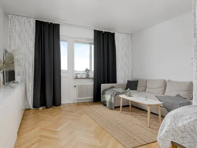 Image 1 of 20 of Mattsbogatan 20B