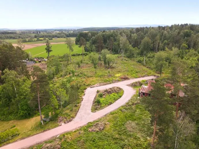 Bild 1 av 6 på Bergsveden 22D