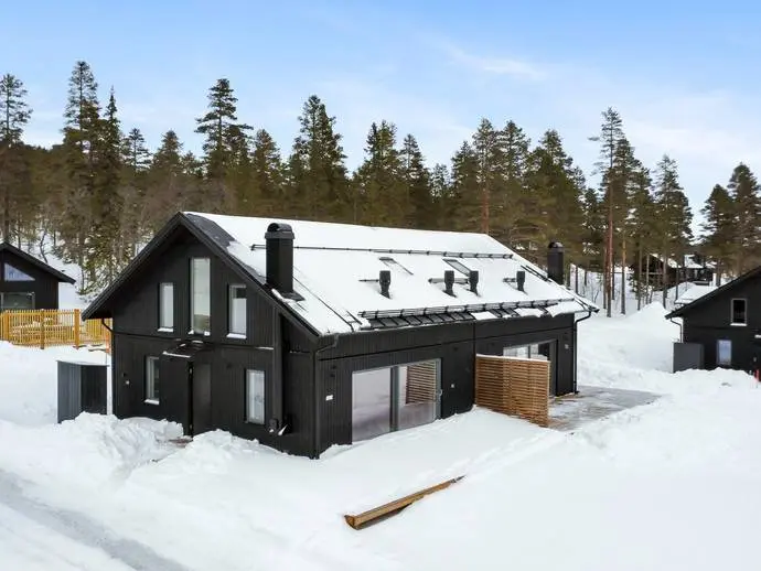 Bild 1 av 19 på Hjortstigen 10B