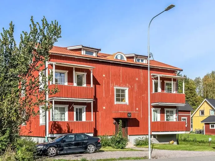 Image 1 of 20 of Faluvägen 57
