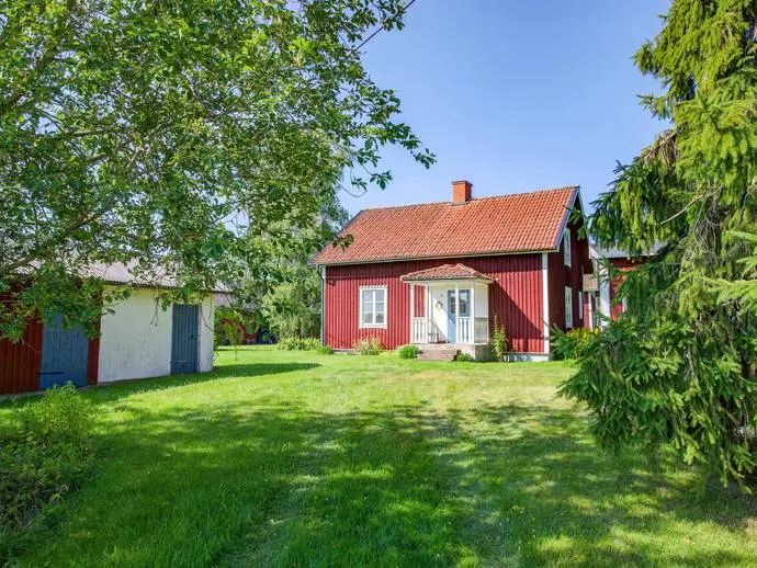 Bild 1 av 20 på Immen Sörgården 563