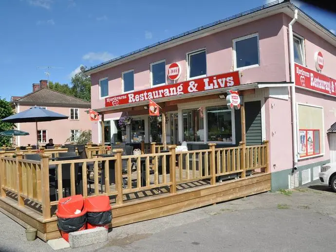 Bild 1 av 15 på Norrköpingsvägen 23