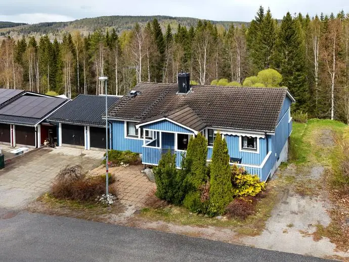 Image 1 of 20 of Varpvägen 51