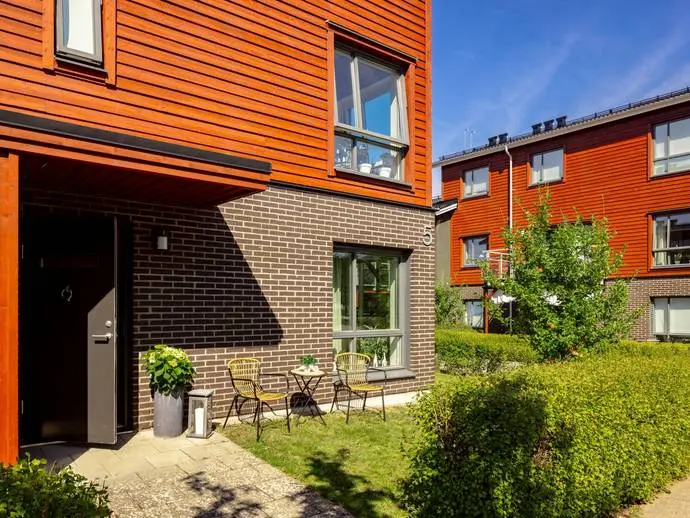 Bild 1 av 16 på Jupitervägen 5B