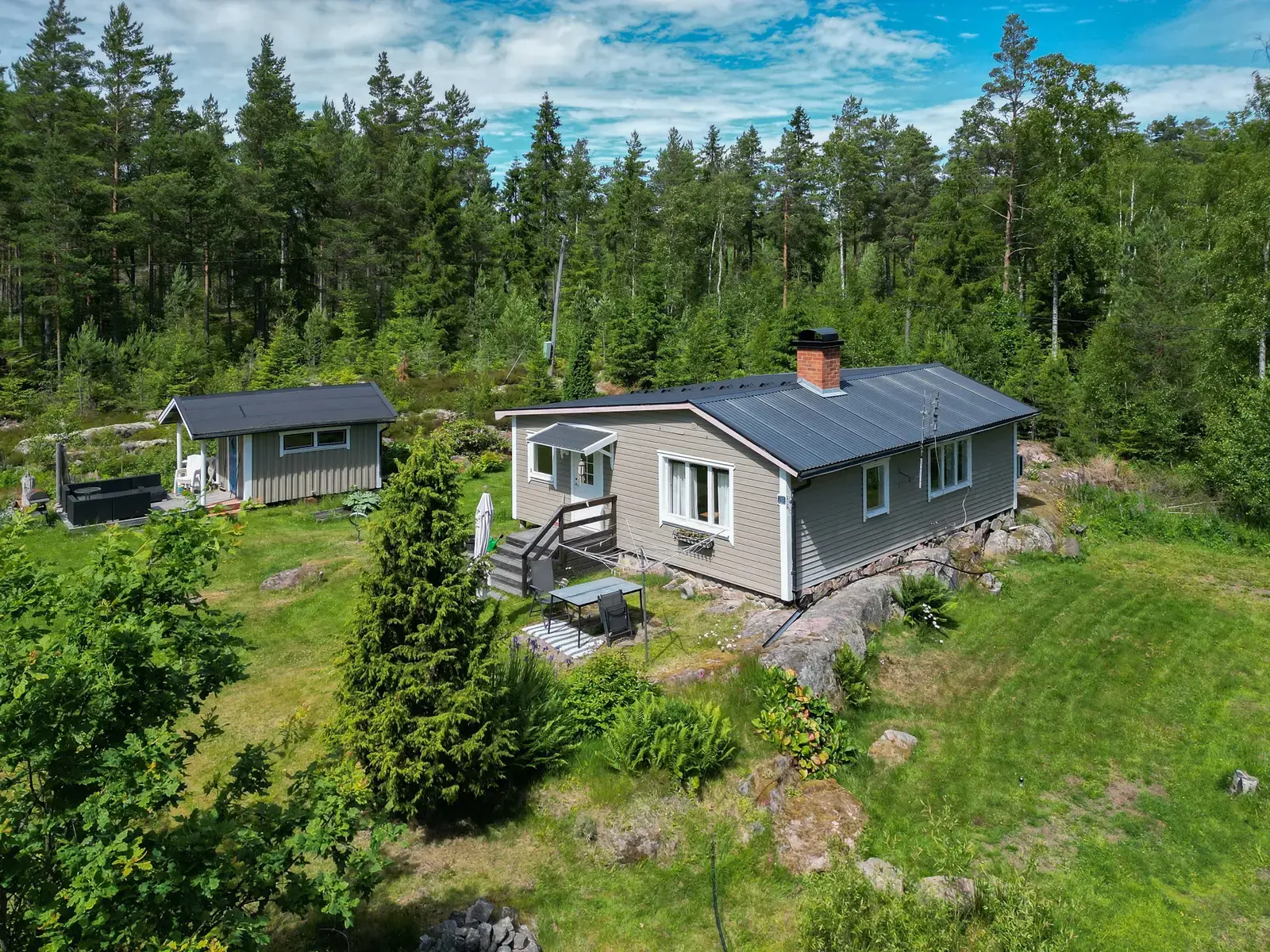Bild 1 av 20 på Bråtenvägen 62