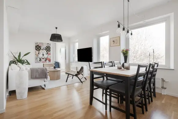 Bild 1 av 20 på Svängrumsgatan 75