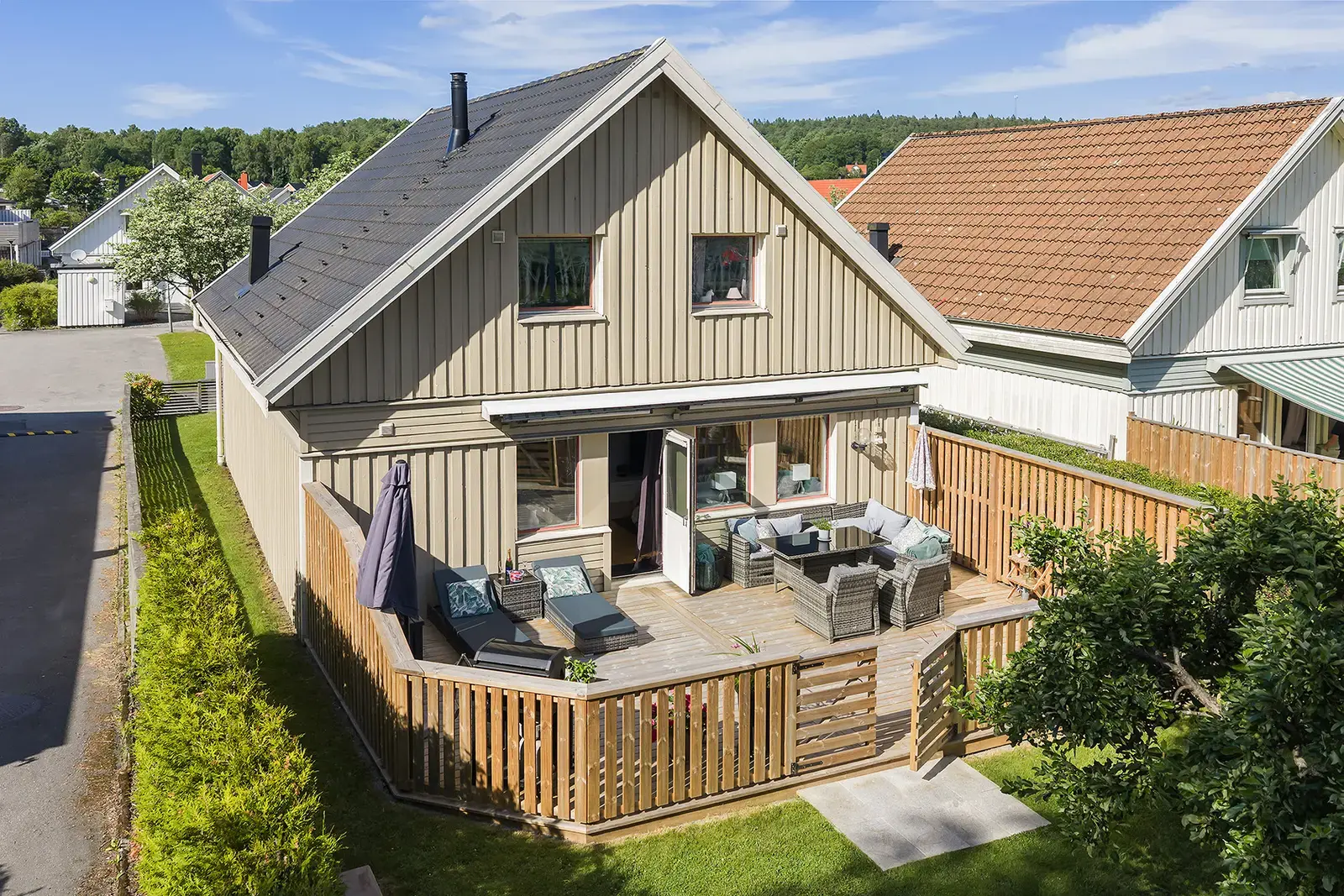 Bild 1 av 5 på Brattåsvägen 30