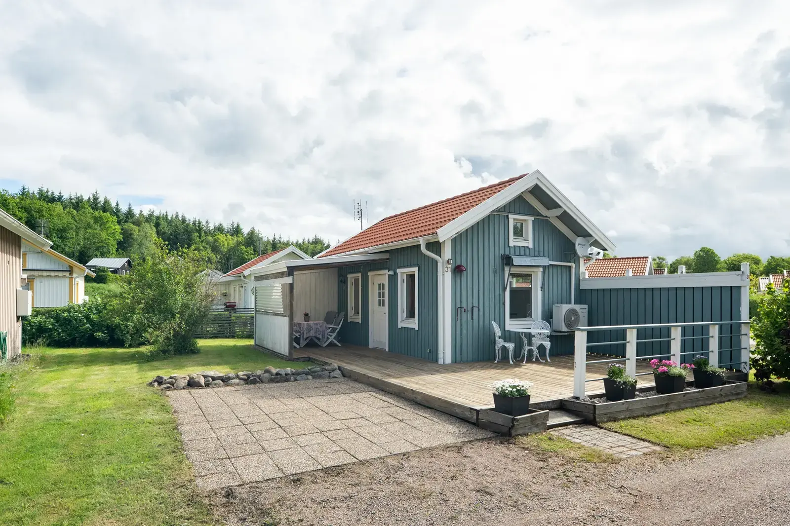 Bild 1 av 20 på Vallda Parkväg 31