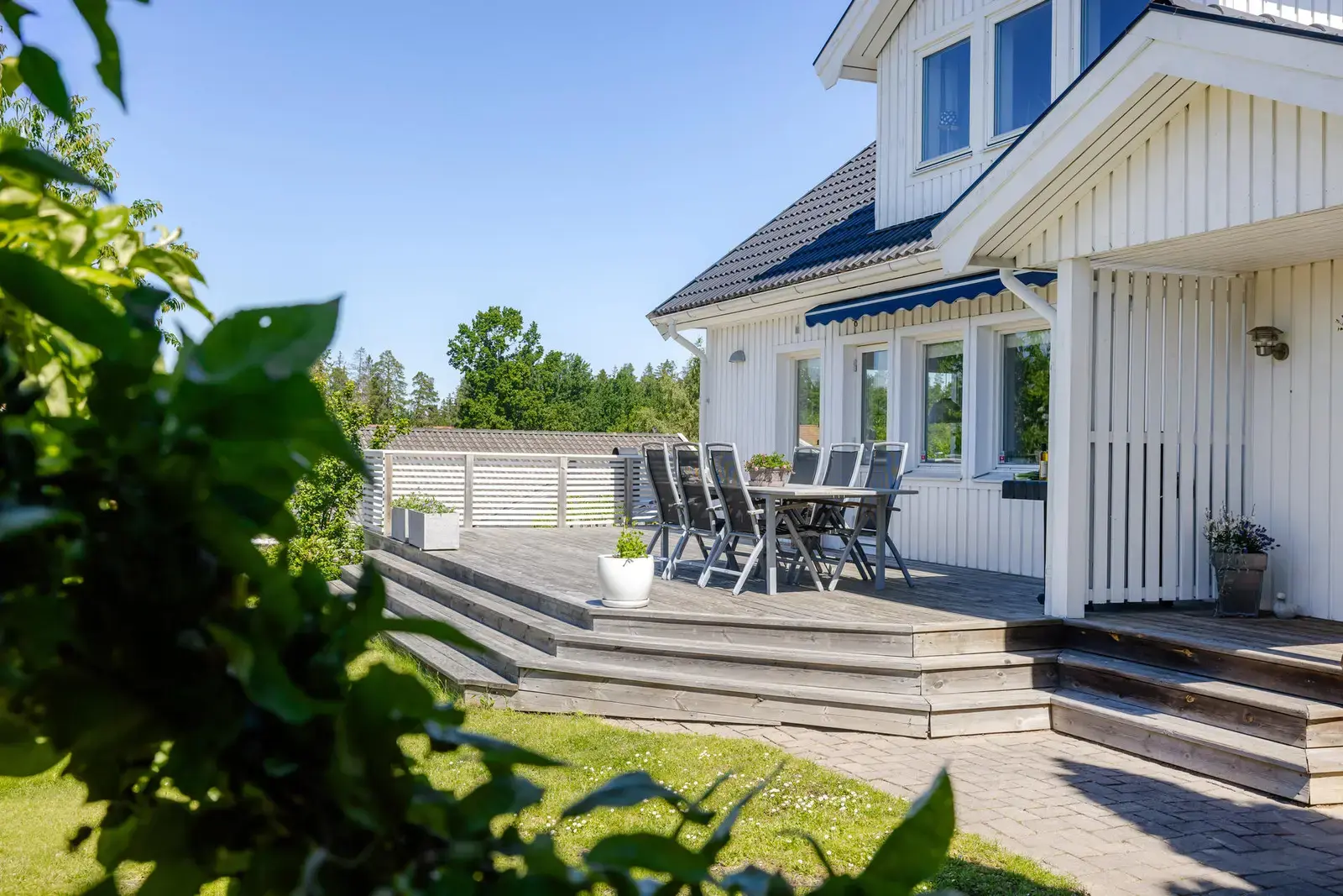 Bild 1 av 20 på Lokevägen 21B