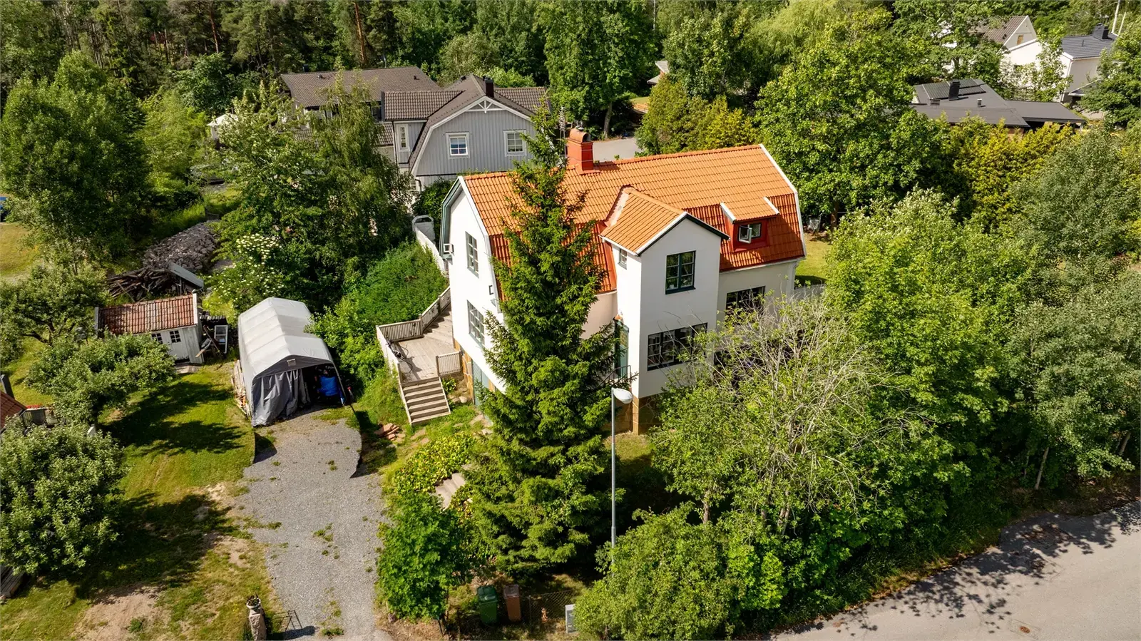 Image 1 of 20 of Aspvägen 17A