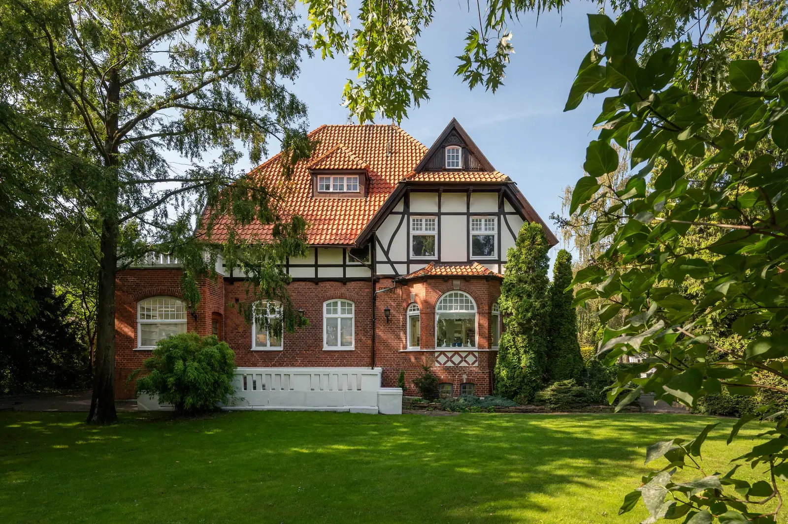 Image 1 of 18 of Fridhemsvägen 27B