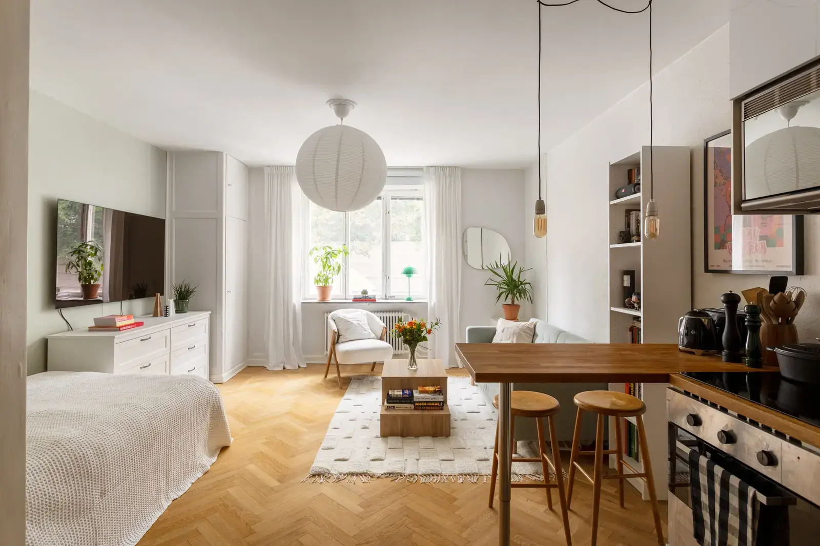 Bild 1 av 20 på Alströmergatan