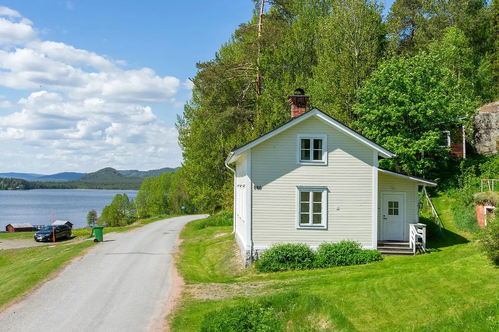 Image 1 of 20 of Västanede 560
