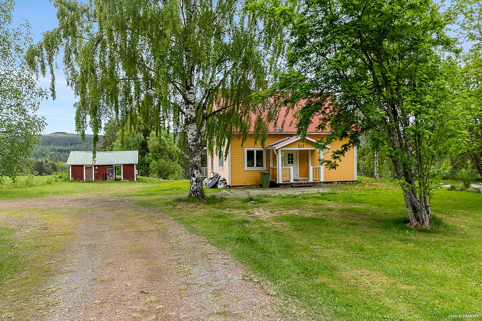 Bild 1 av 20 på Döviken 217