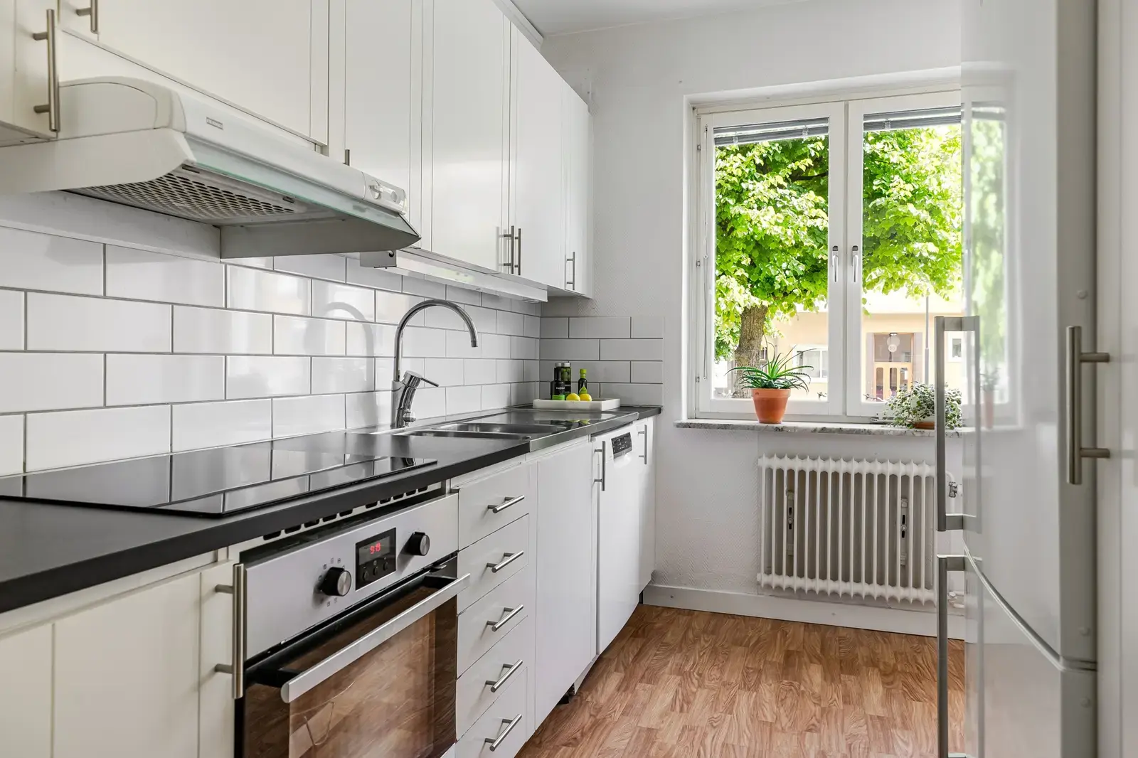 Bild 1 av 15 på Vasavägen 44B