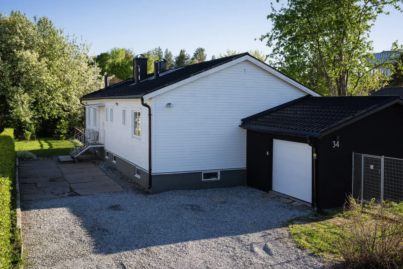 Bild 1 av 20 på Mossvägen 34