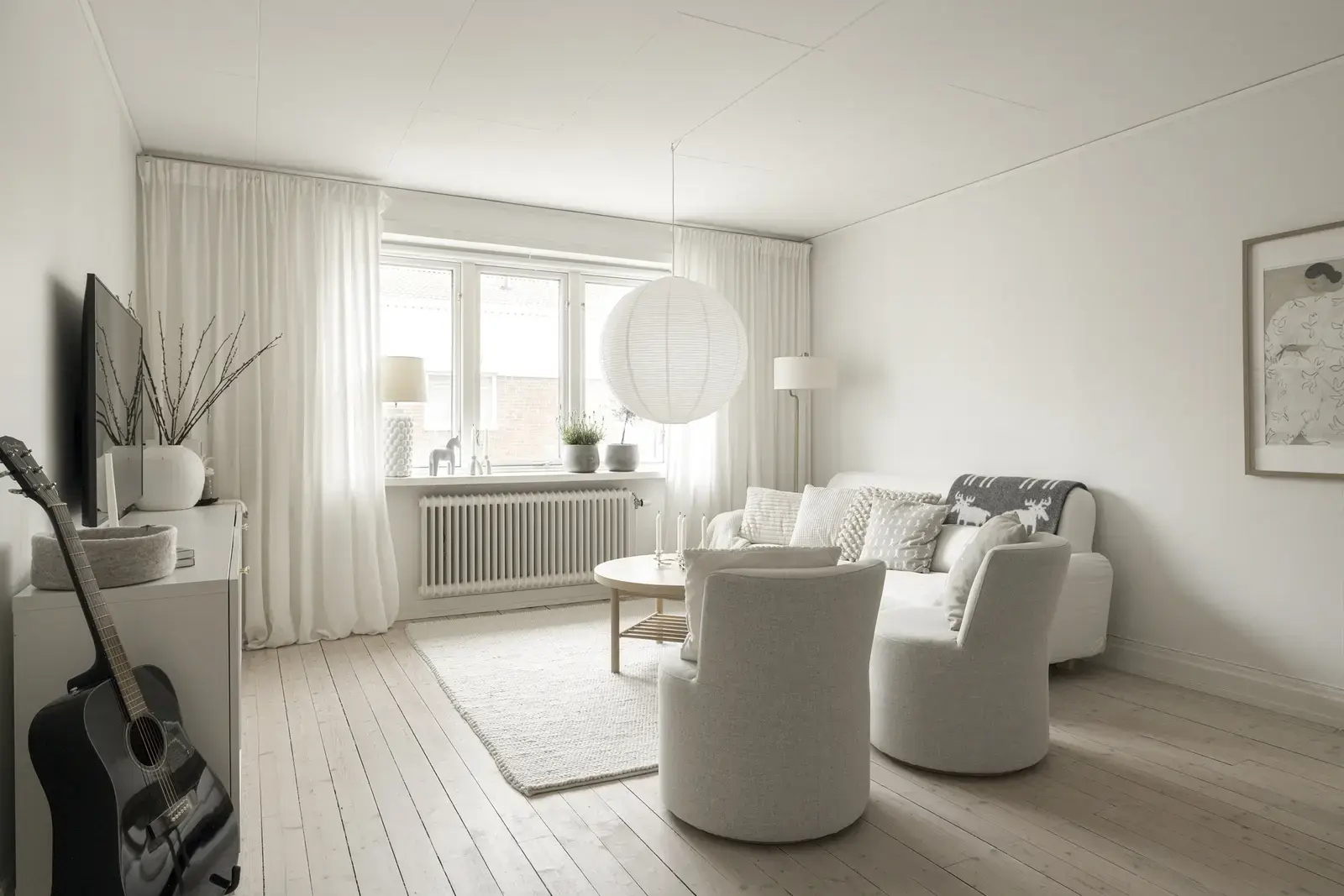 Image 1 of 13 of Östra Storgatan 124B