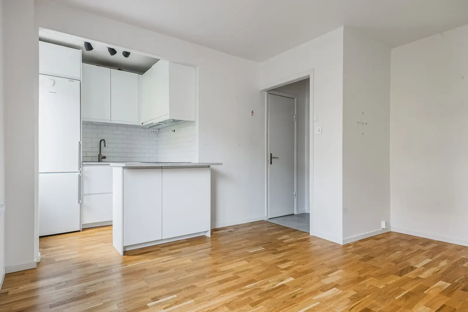 Bild 1 av 16 på Staketgatan 29