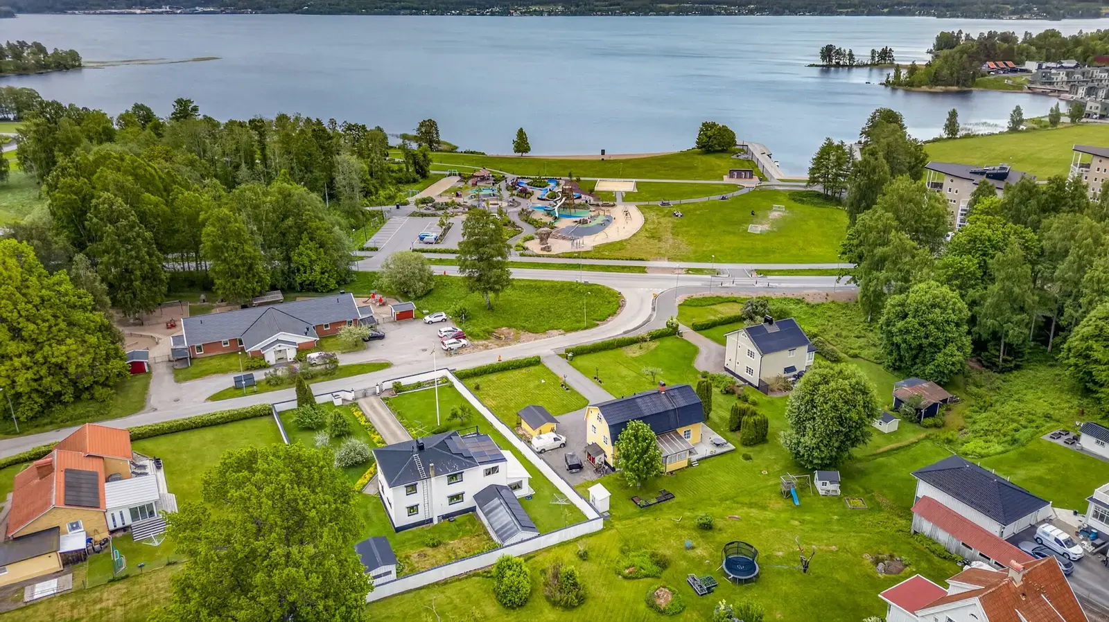 Bild 1 av 20 på Nedre Trädgårdsgatan 26