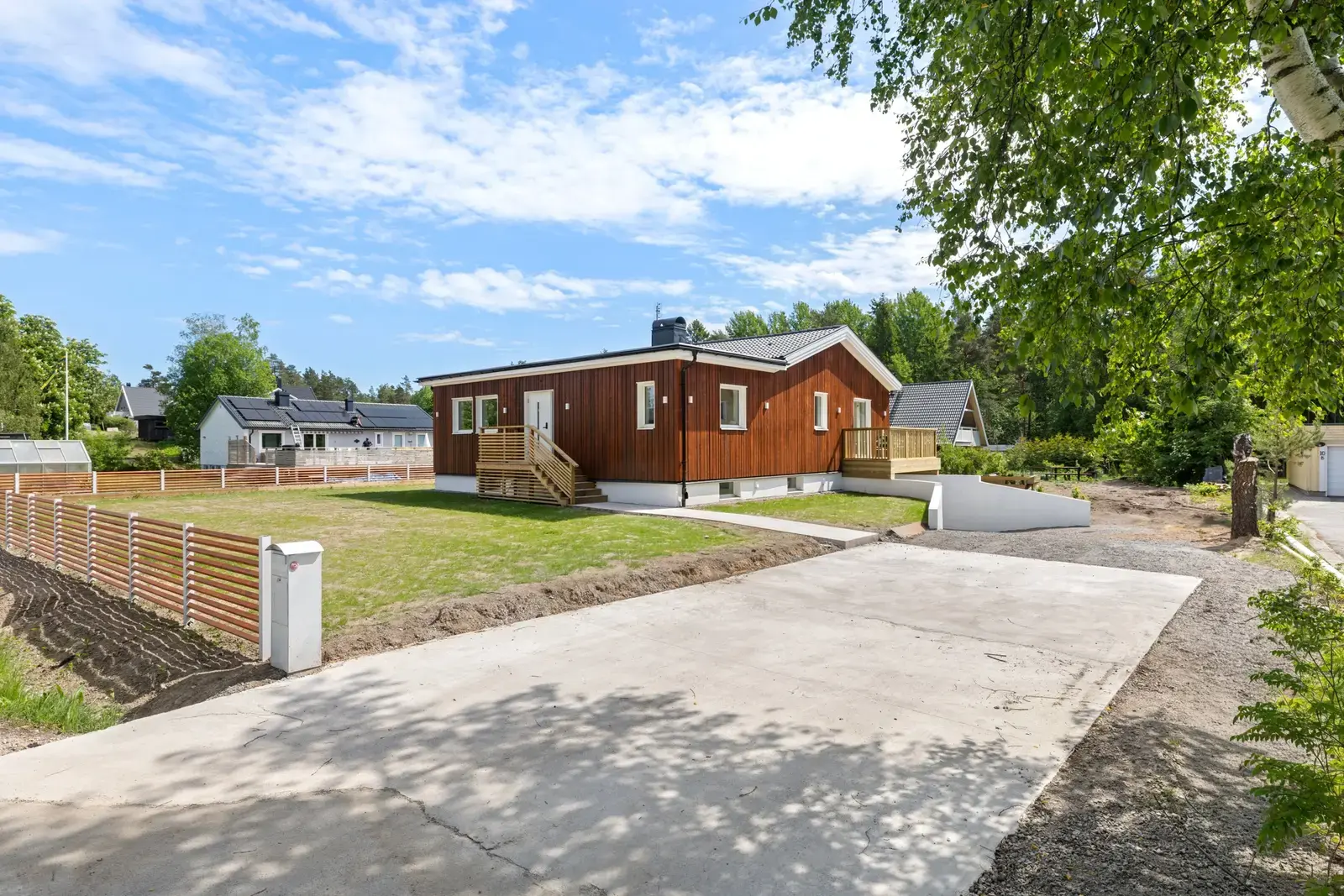 Image 1 of 20 of Amaryllisvägen 12A