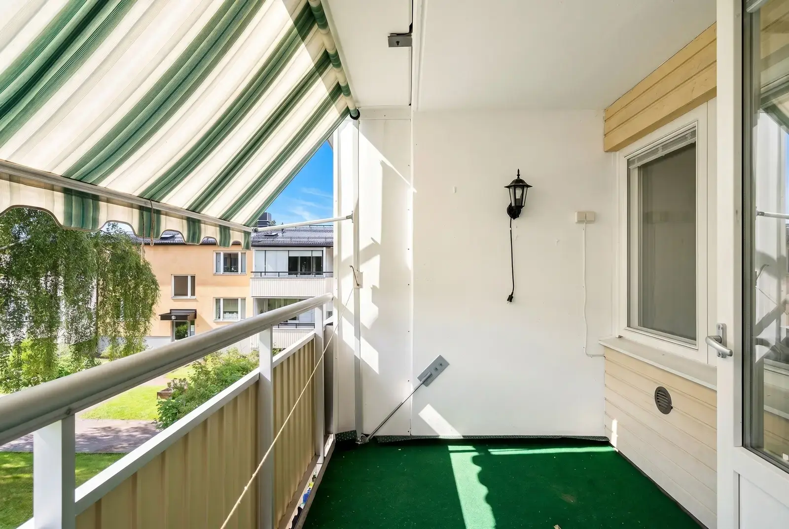 Bild 1 av 20 på Kungsfågelgatan 75