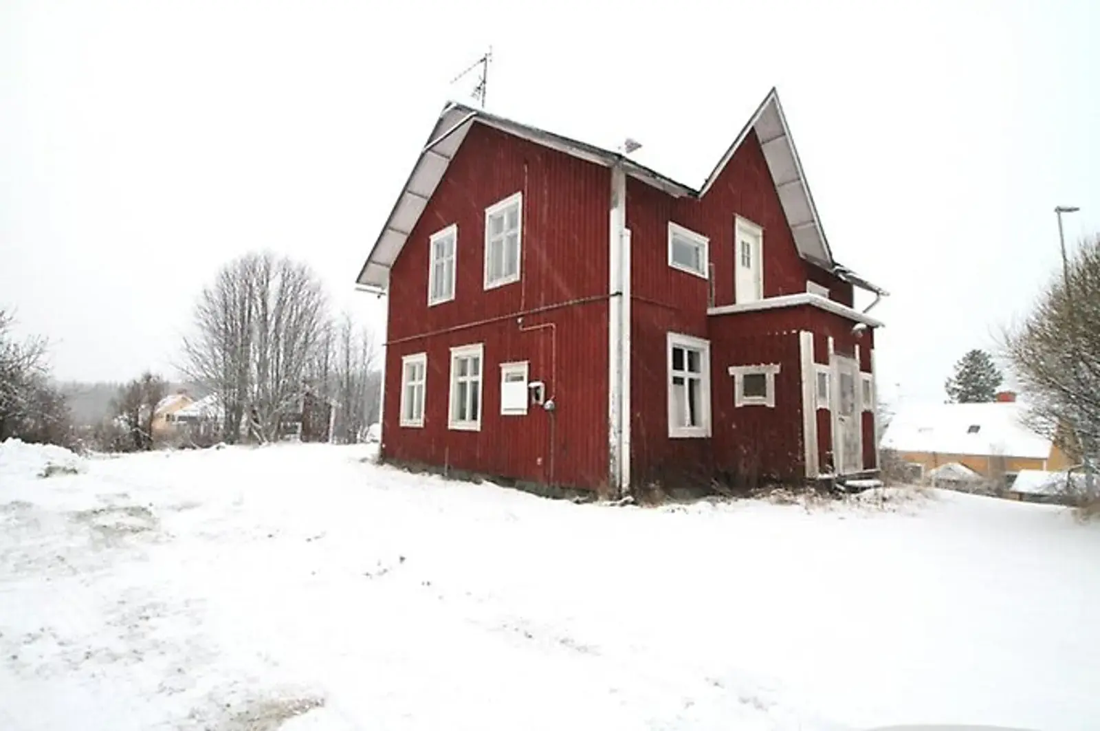 Image 1 of 5 of Ringvägen 65