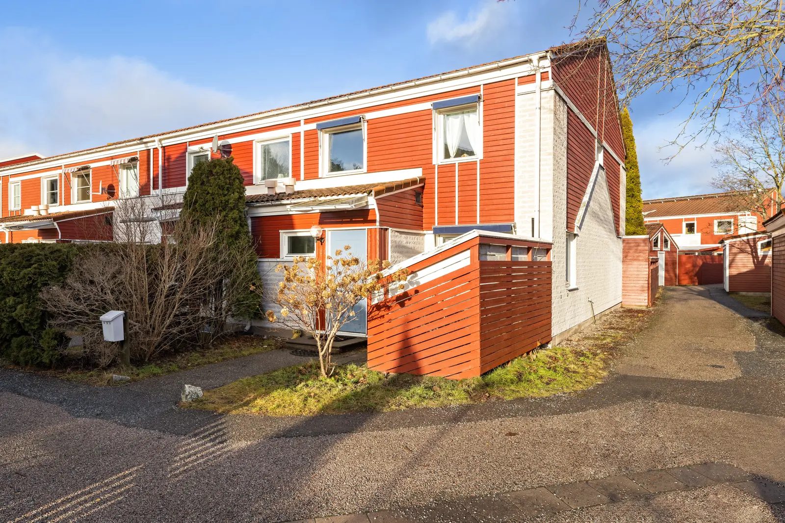 Bild 1 av 1 på Västergården 101
