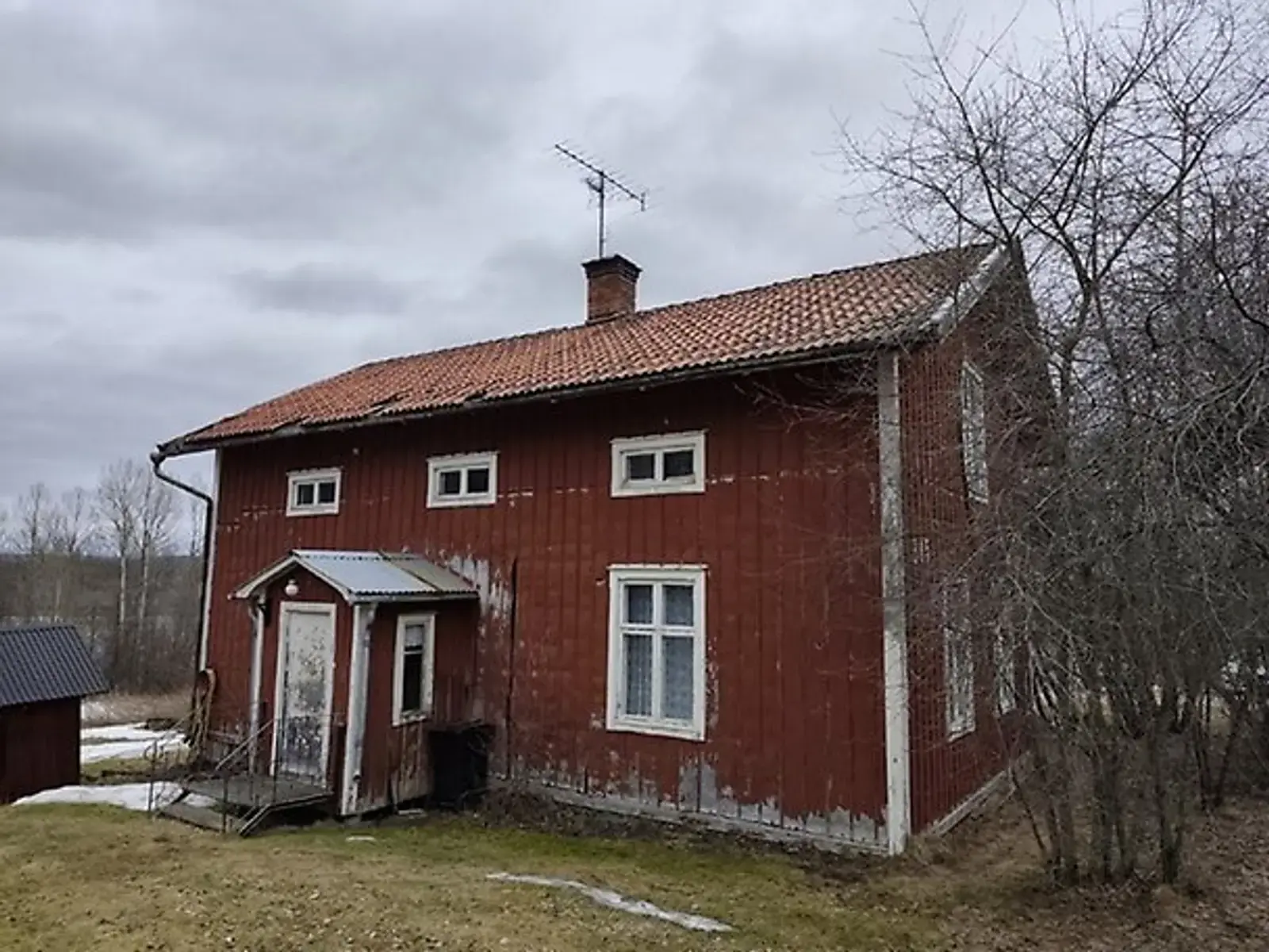 Bild 1 av 10 på Finnsta 345