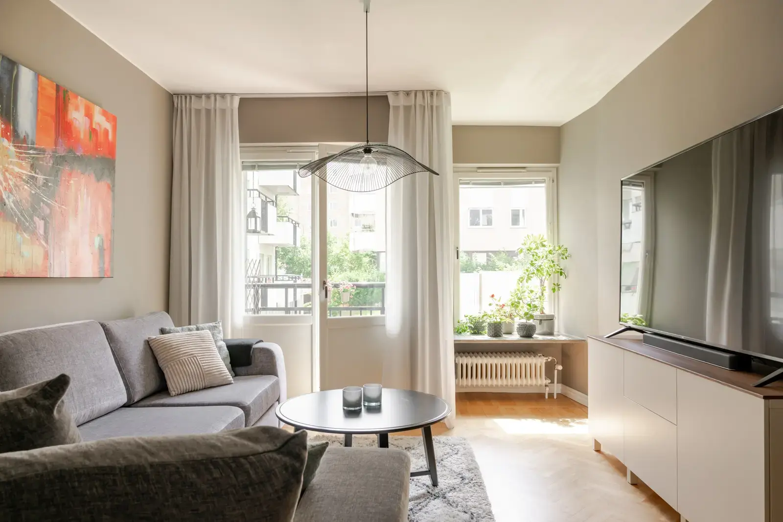 Bild 1 av 20 på Bangatan 1B