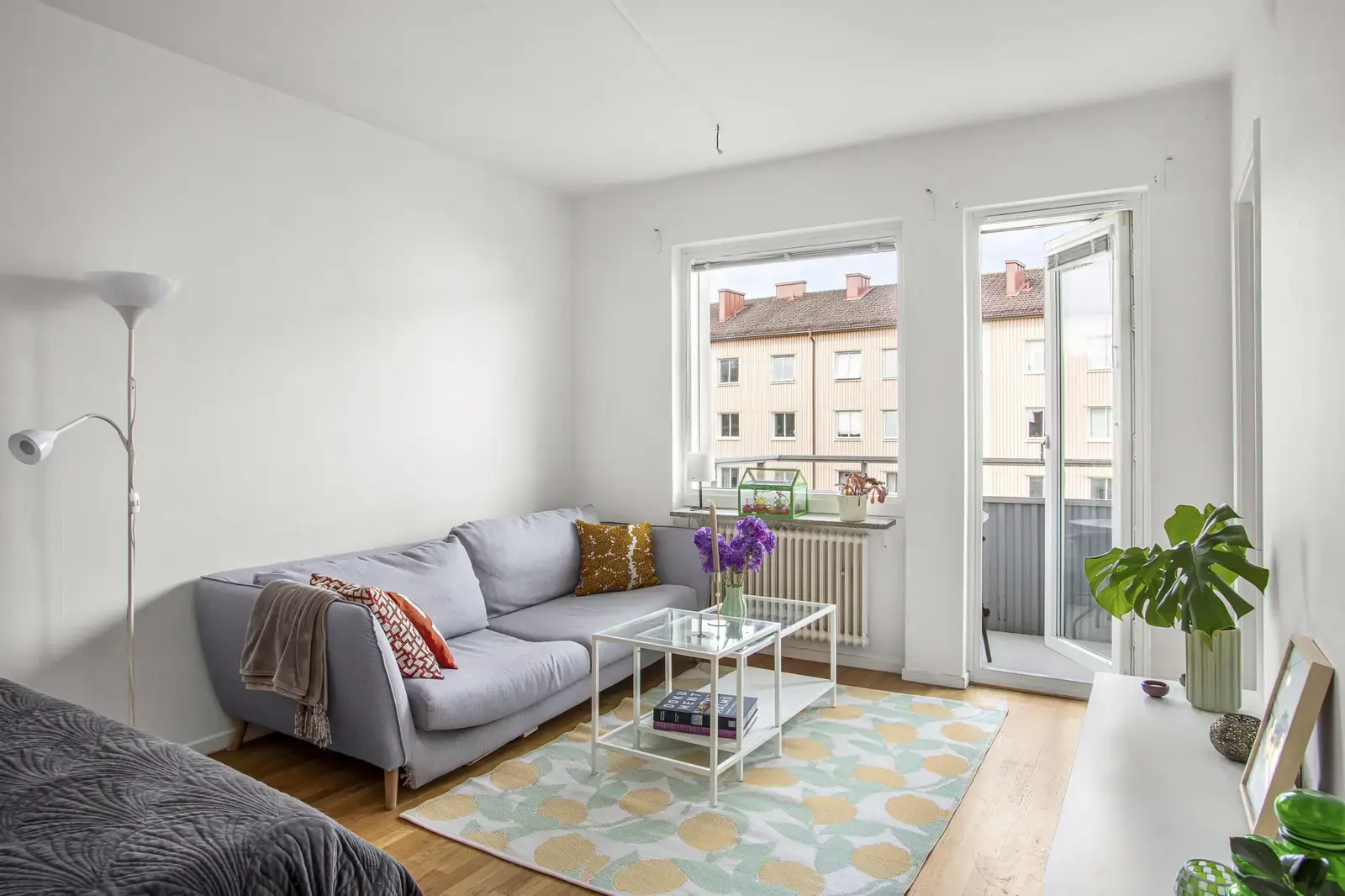 Image 1 of 12 of Hantverkaregatan 20B