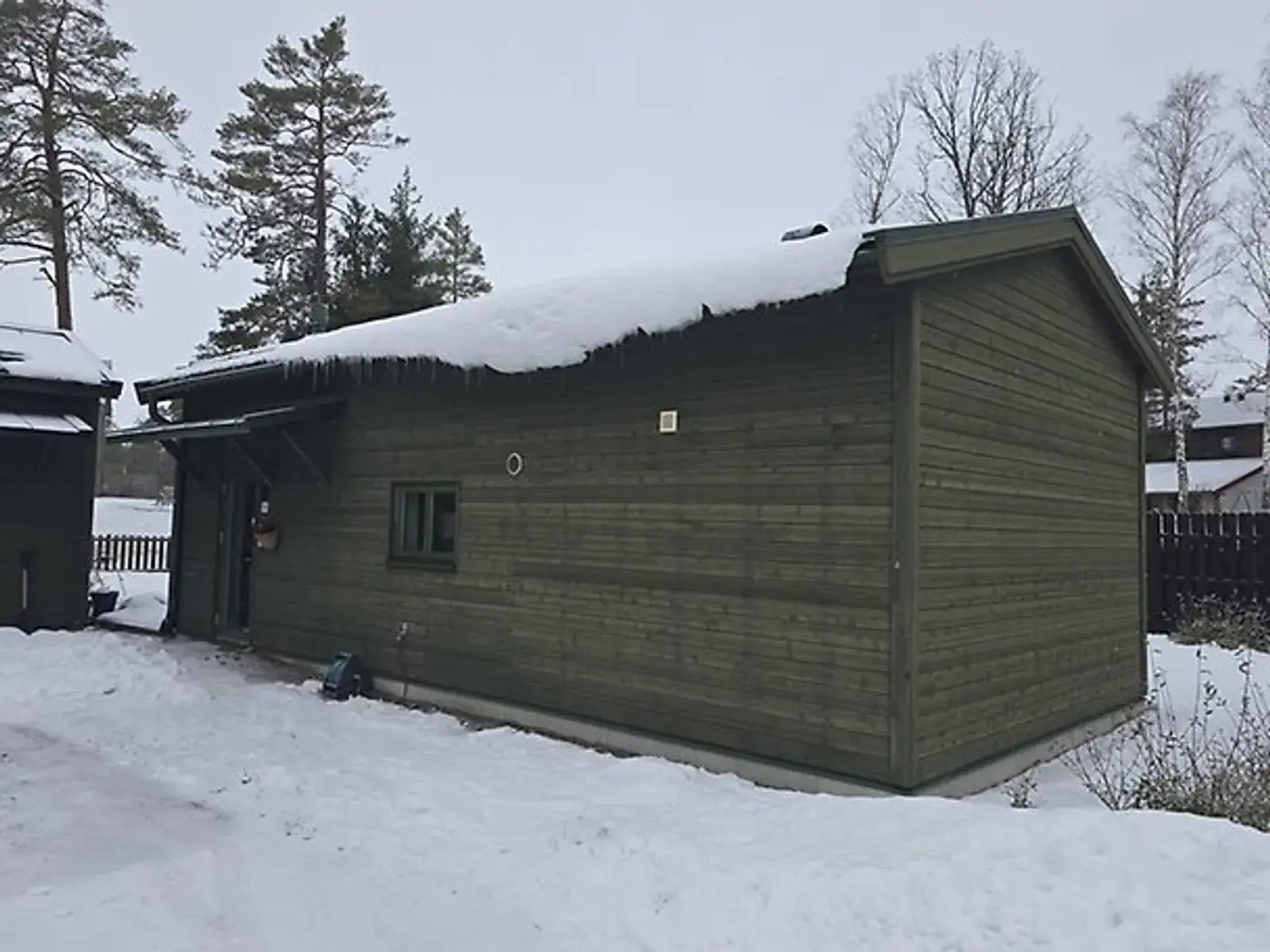 Image 1 of 4 of Bergsjövägen 59