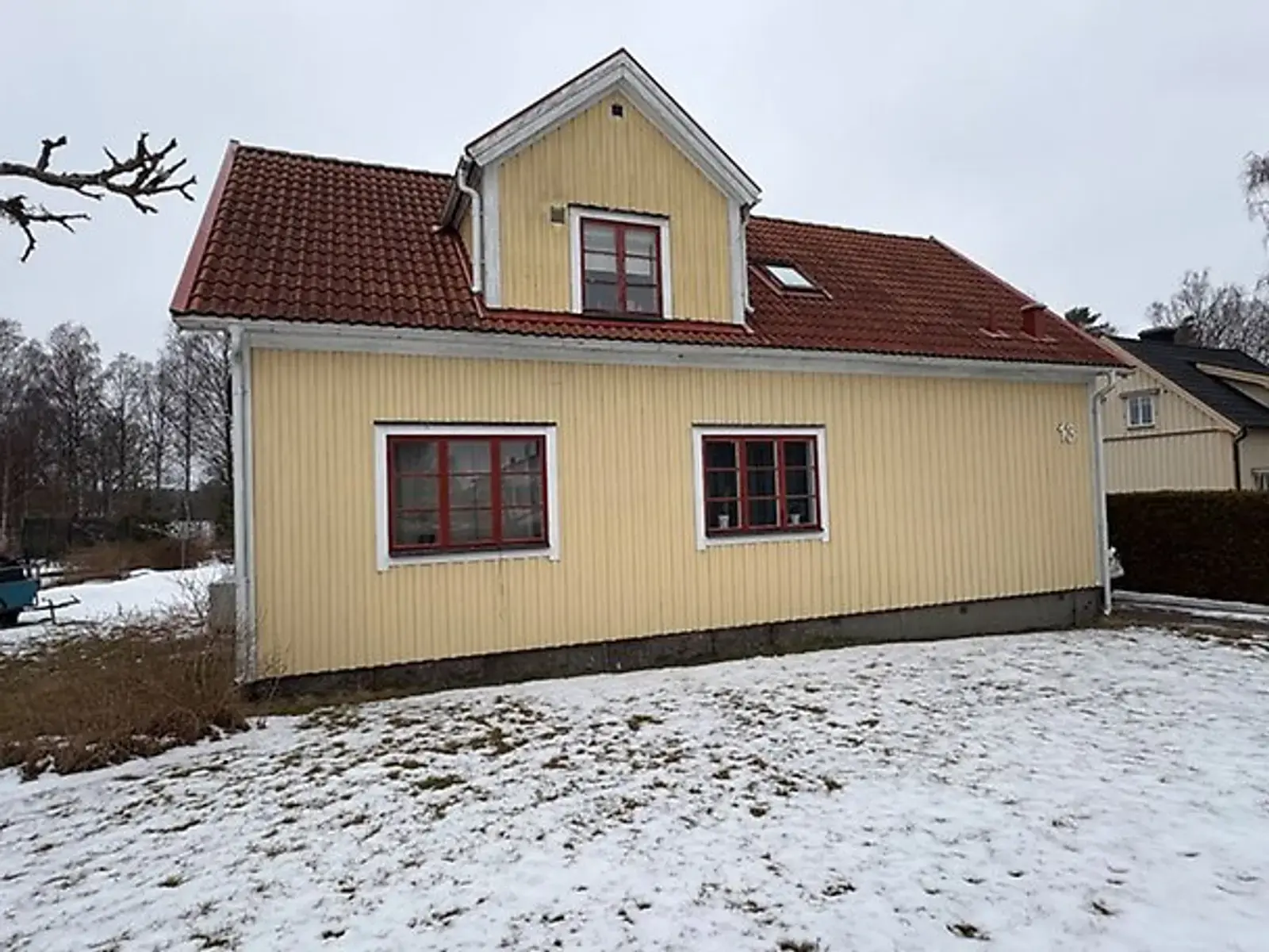 Image 1 of 8 of Värperydsvägen 13