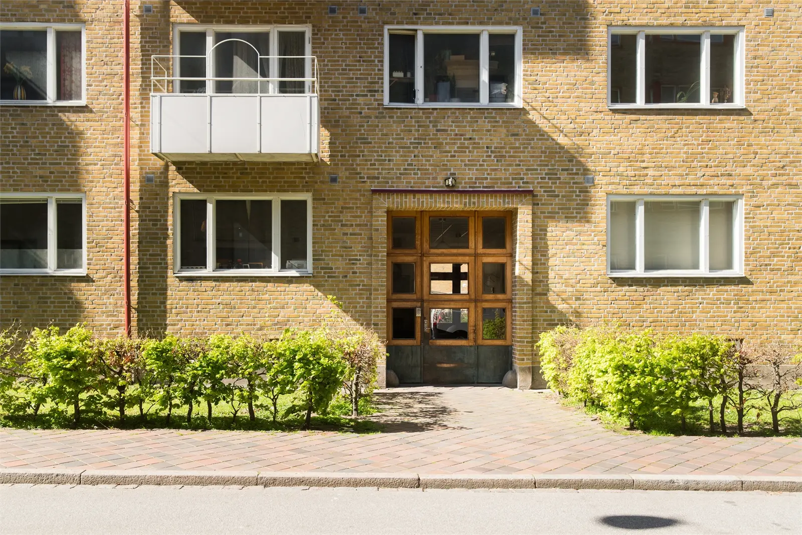 Image 1 of 3 of Brobygatan 3